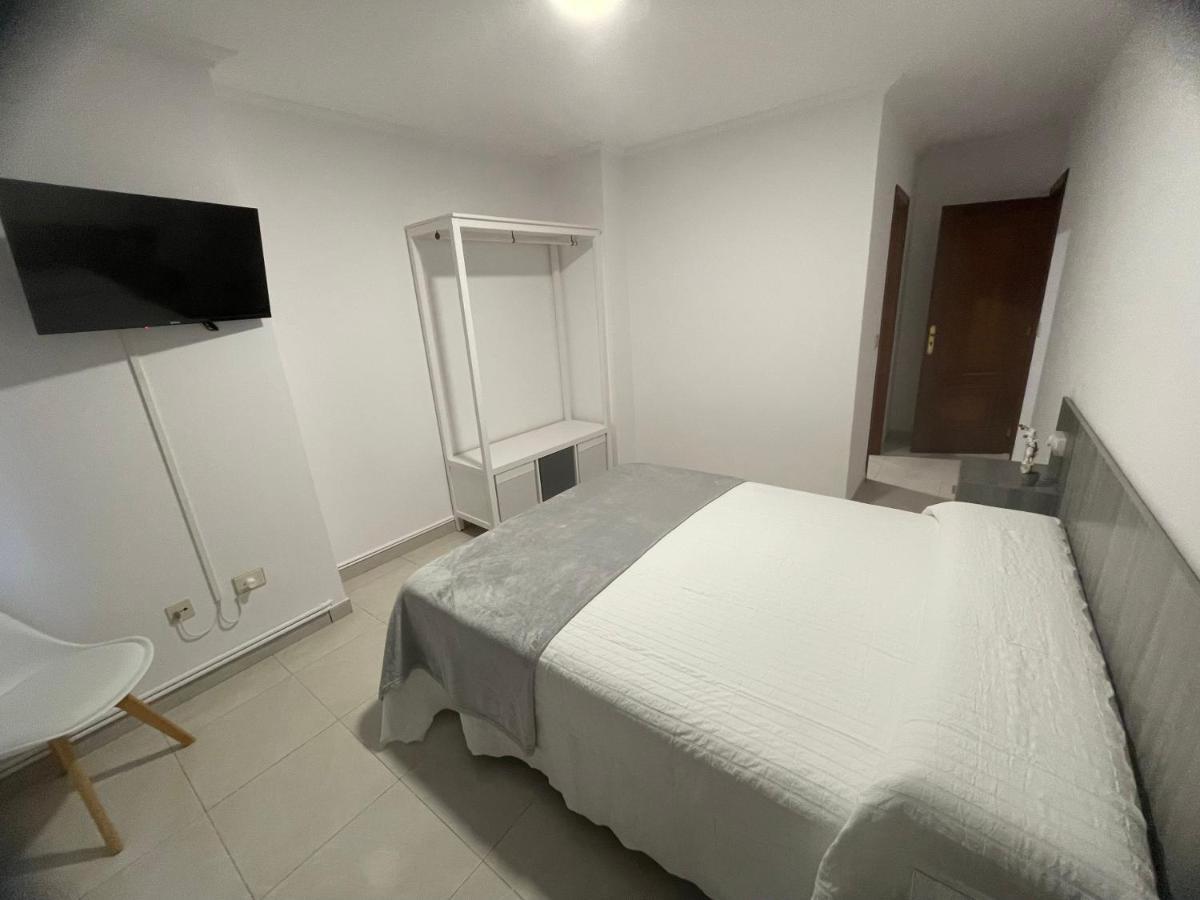 Demar Luis Casais Apartment